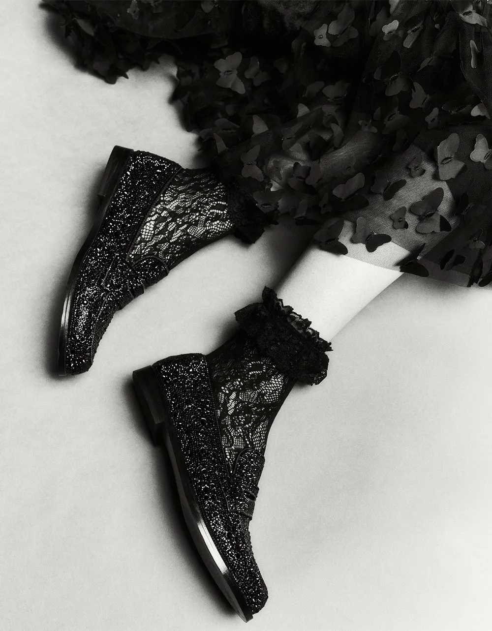 ARON BLACK
