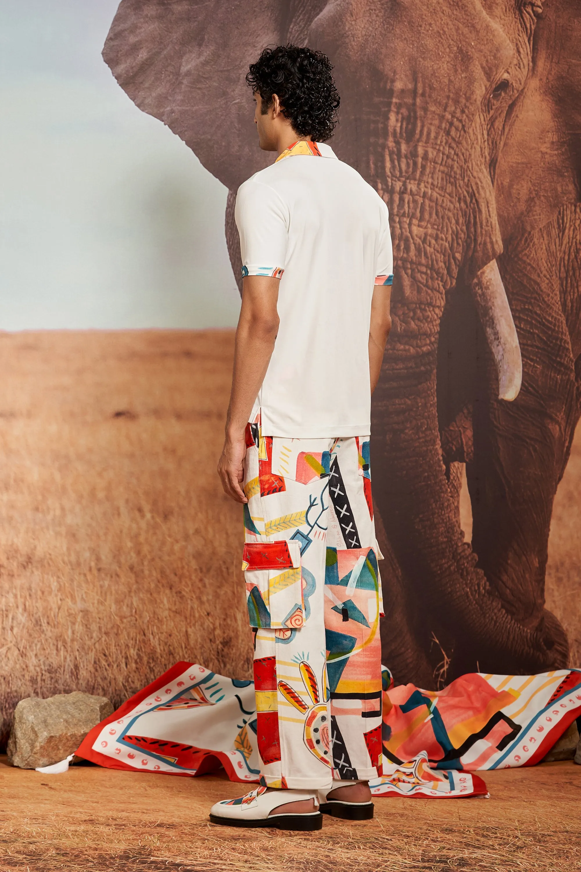Ivory Polo with Printed Collar