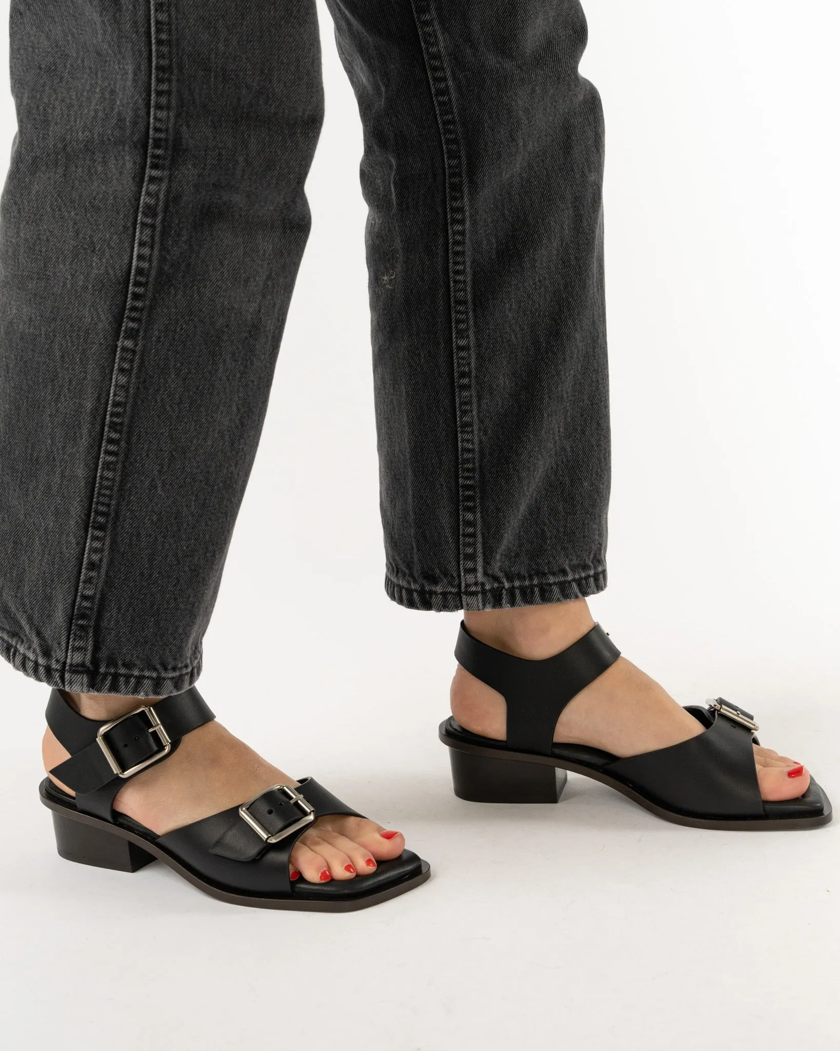 Lemaire Square Heeled Sandals with Straps 35 in Black