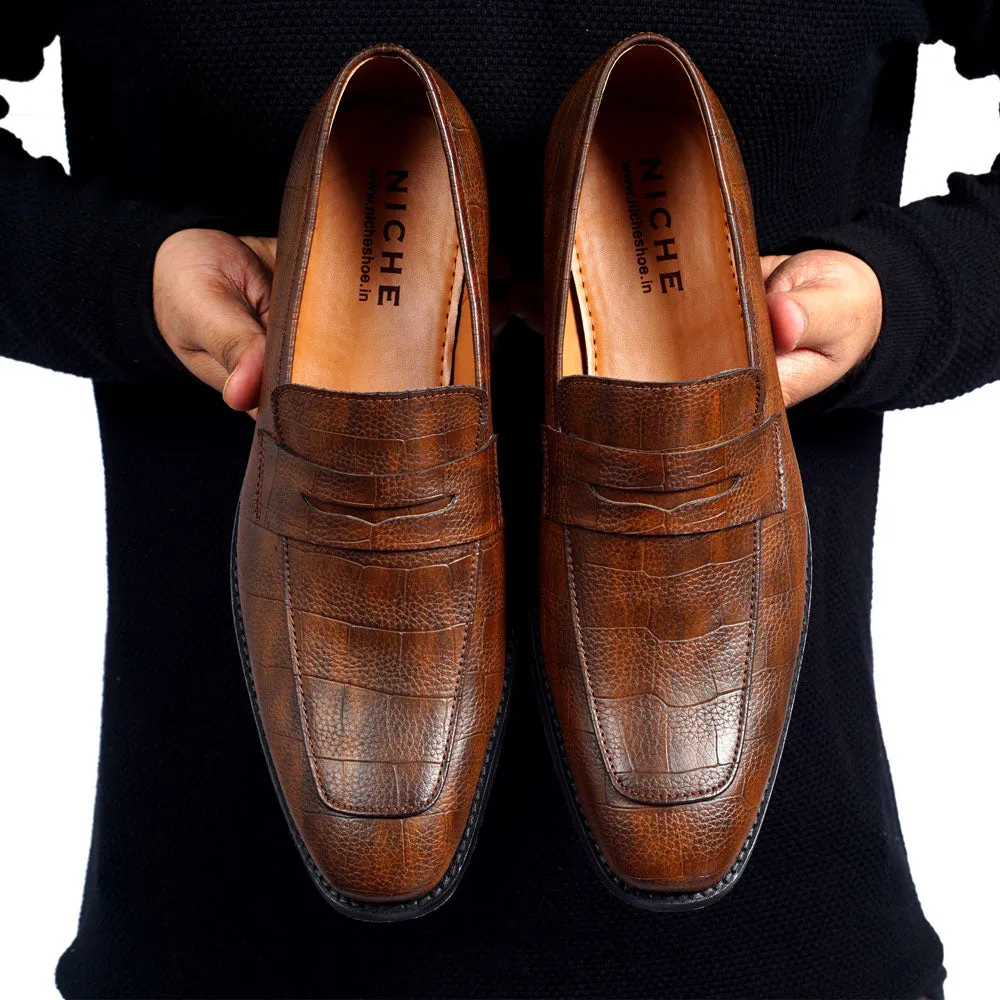 NICHE Crisp Tan Croc Pattern Loafers