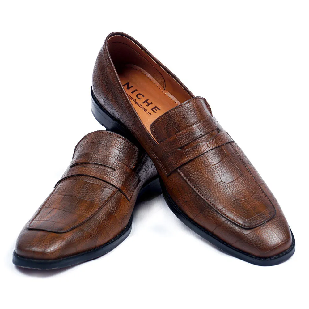 NICHE Crisp Tan Croc Pattern Loafers