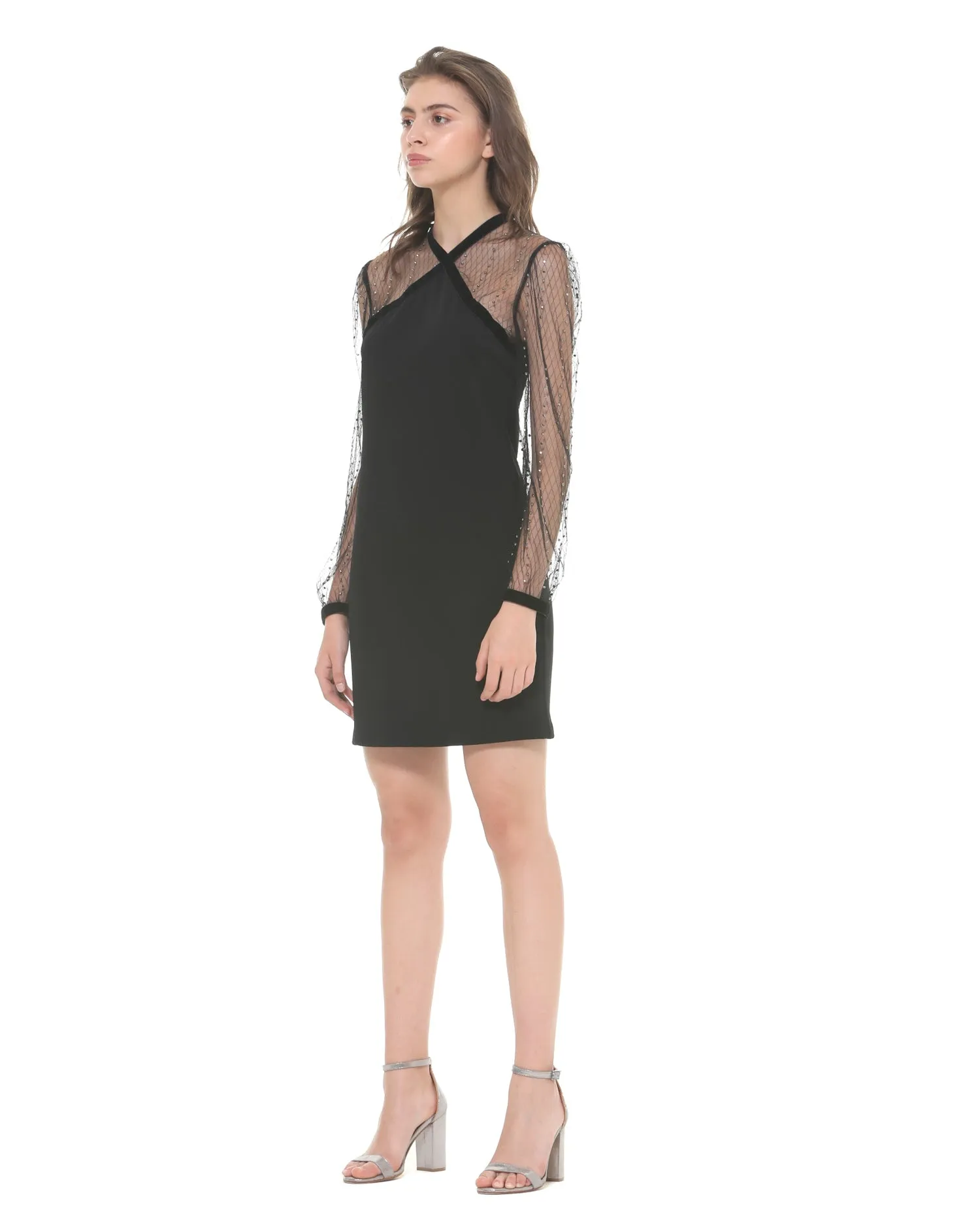 Pencil dress with veil and velvet details