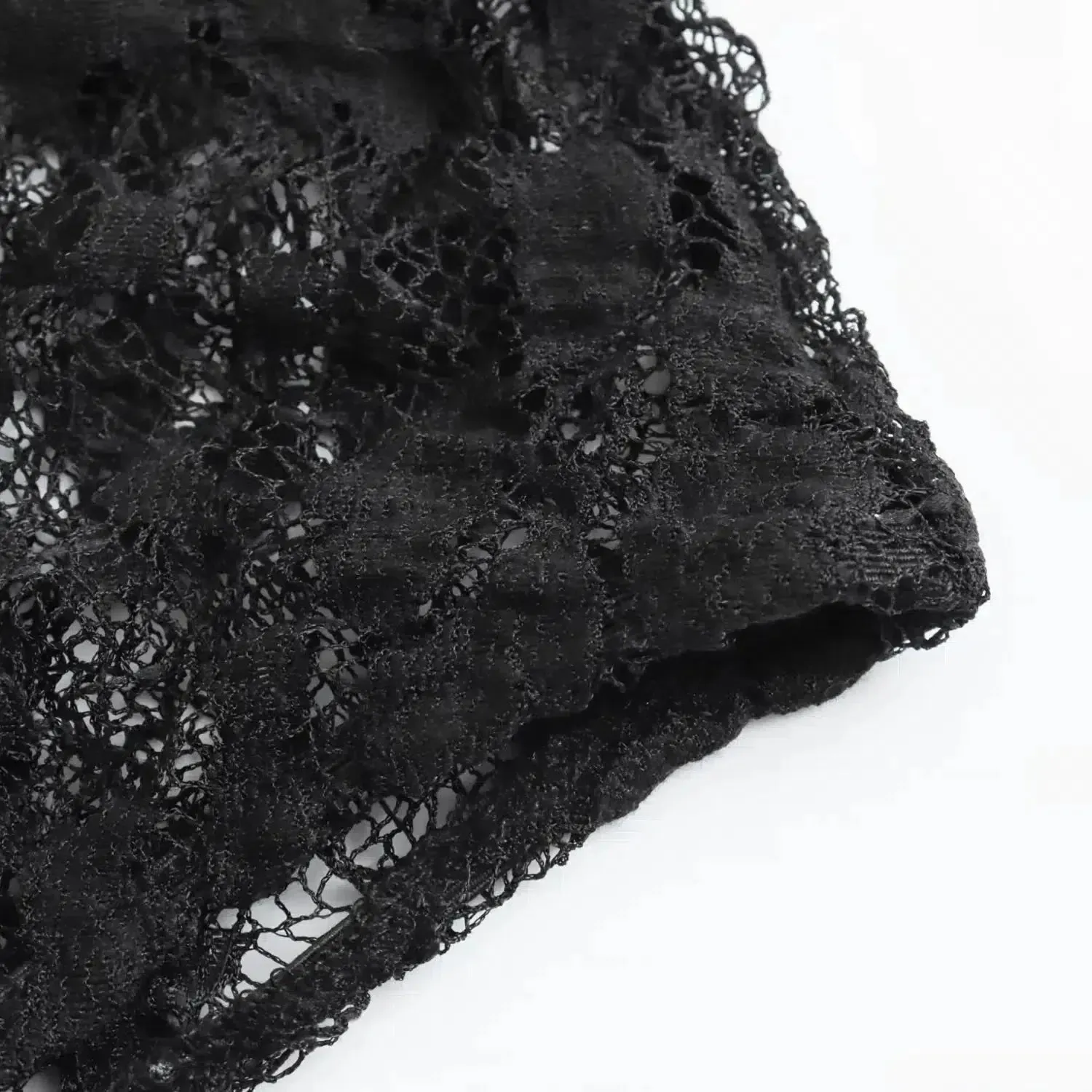 Sorena Charm Set – Black lace – Lace-trim flare pants