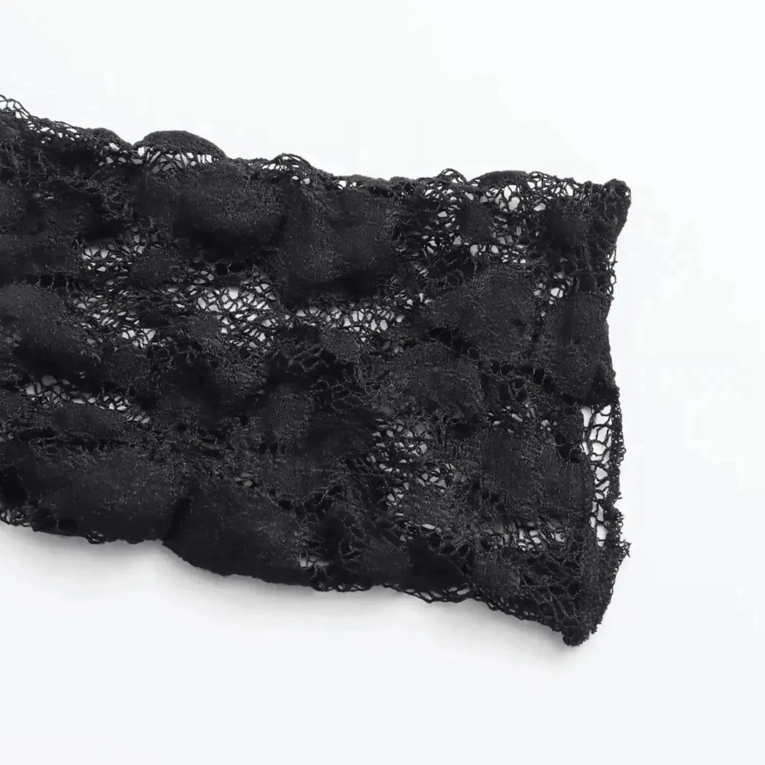 Sorena Charm Set – Black lace – Lace-trim flare pants